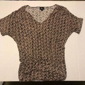 Short sleeve patterned blouse with elastic waist